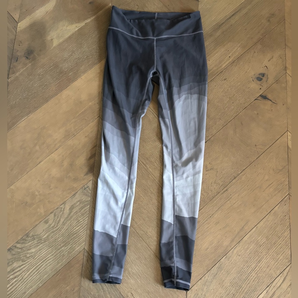 Gray Gradient Leggings